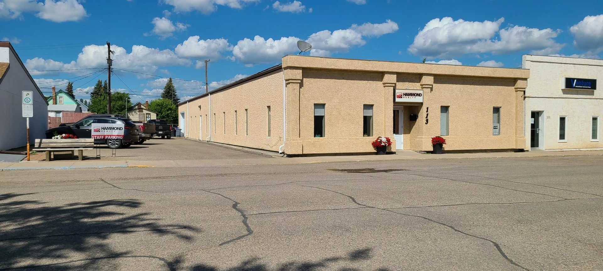 01. 113 3rd Ave West Biggar SK