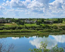 01 Riverview Cathedral Bluffs