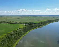 05 Riverview to the south