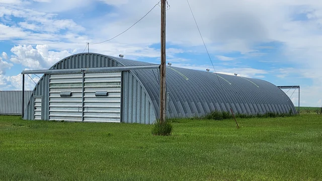 10 50' x 120' Steel Quonset