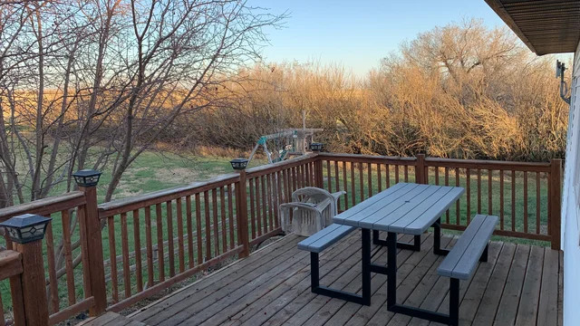 12. 70494398651__39AA023D-F311-4CF8-95F1-1BC6F0504589