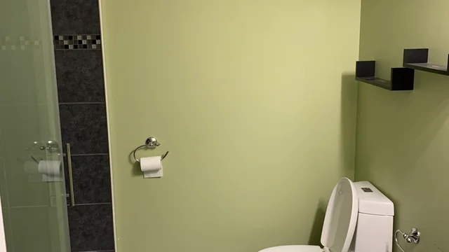 14. 70494404912__13011187-68AA-413E-BAC3-B3680DCDC5F3