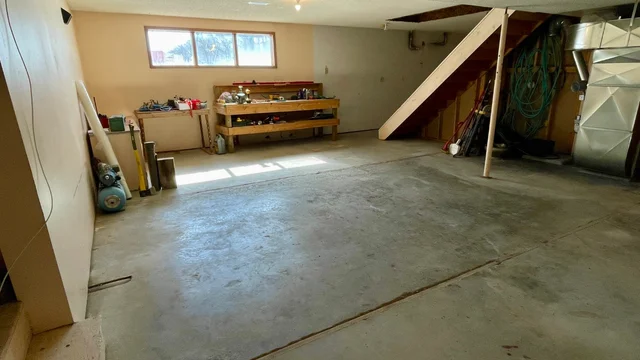 17 20250325_193215638_iOS (Large)