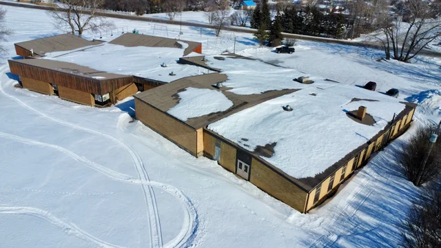 2 20250306_204244000_iOS (Large)