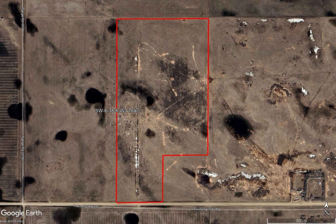 Satellite Image Outlined 70ac